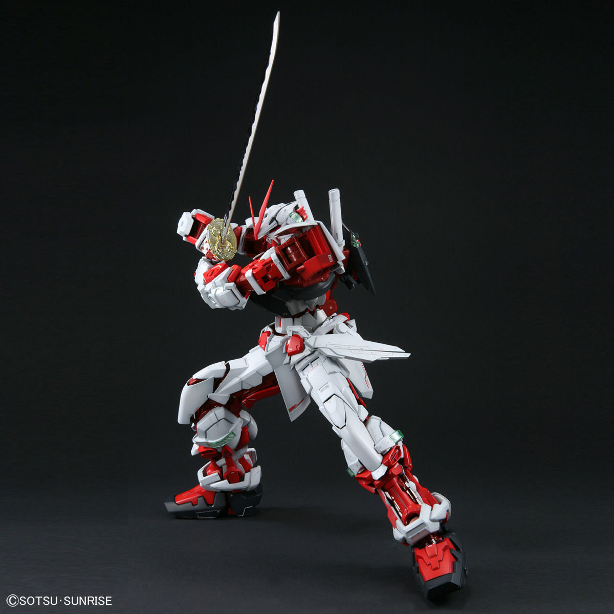 PERFECT GRADE 1/60 GUNDAM ASTRAY RED FRAME